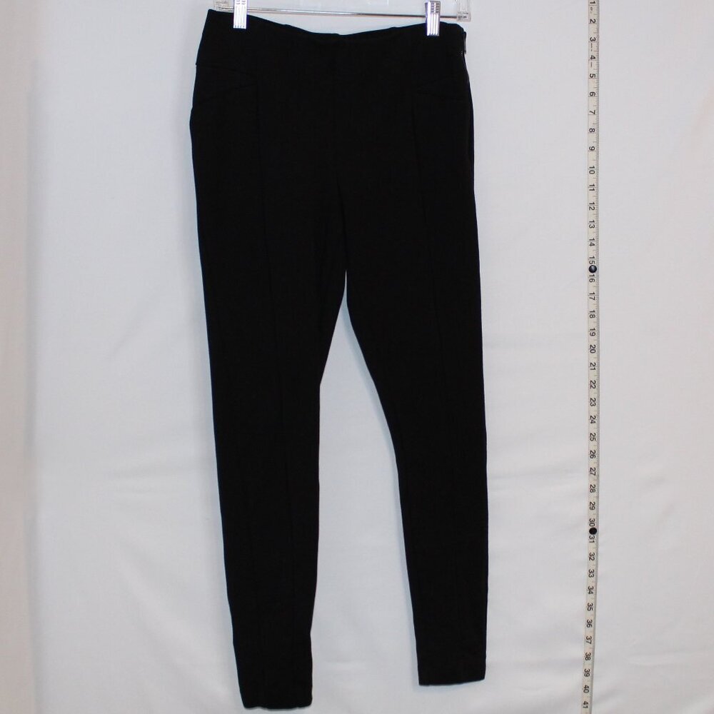 One By Chapter One black side‎ zipper pull-on flat-front slim fit ankle pants M